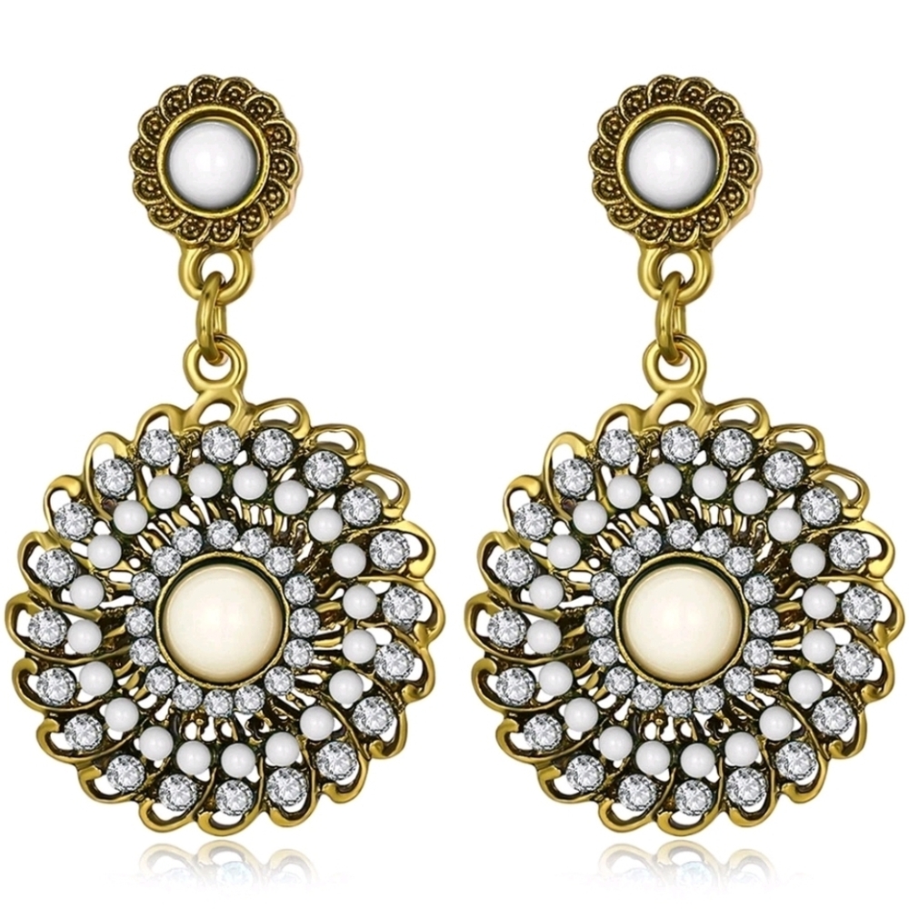 Avon White Glam Drama Gold Brass dangle earrings, floral design
